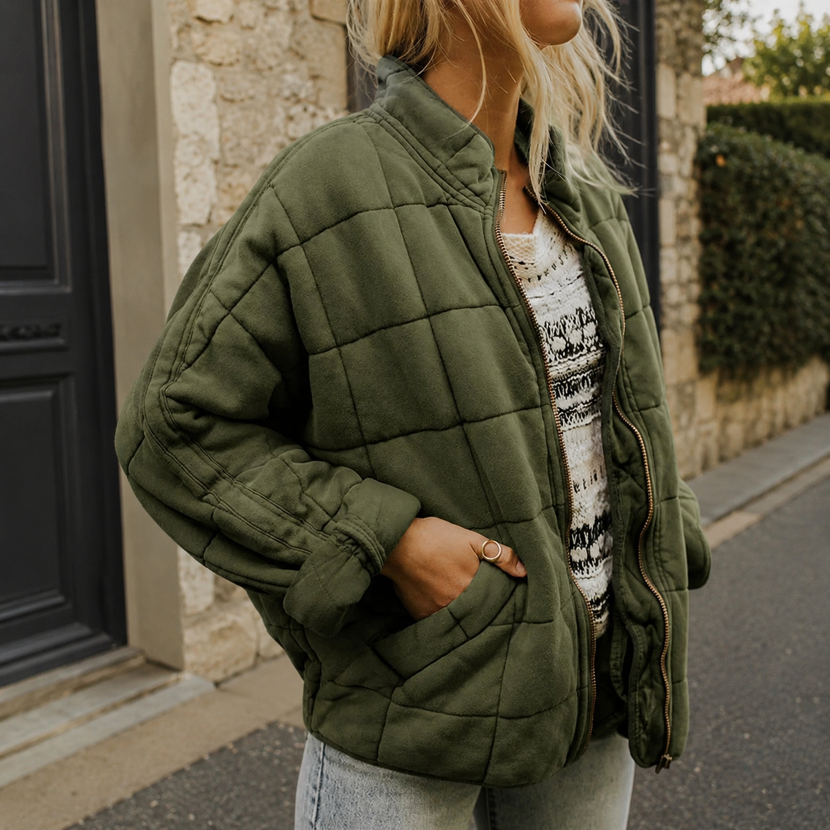 Relaxed Quilted Jacket | Stand Collar | Front Pockets