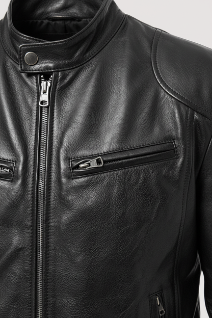 Black – Detail