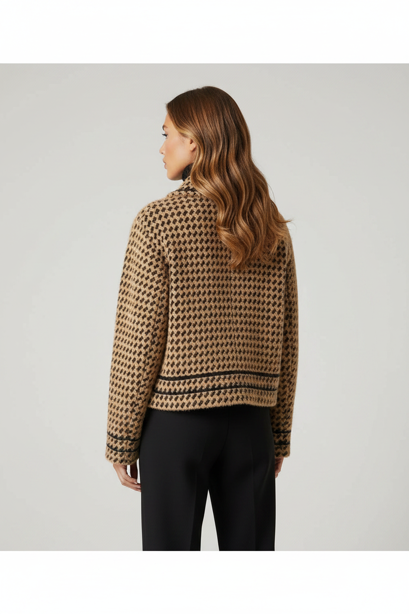 Brown – Achterkant