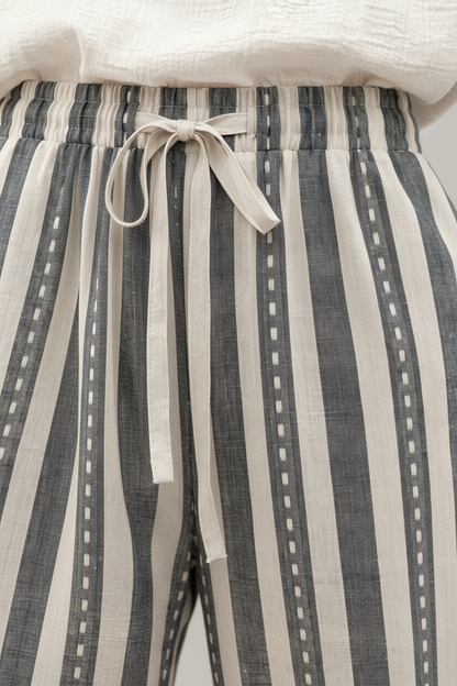 Gray – Detail