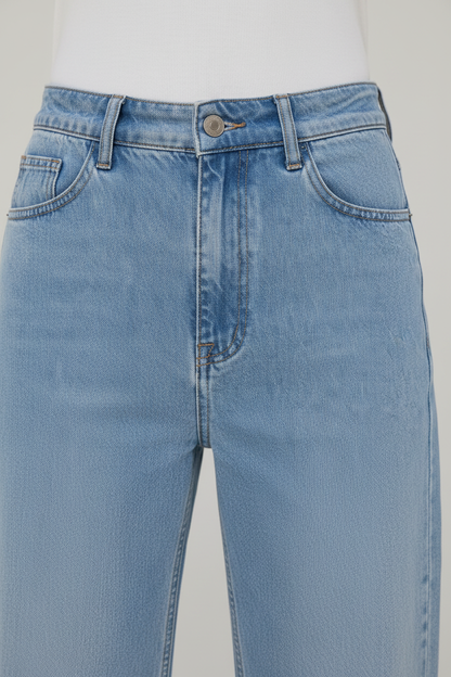 Light Blue – Detail