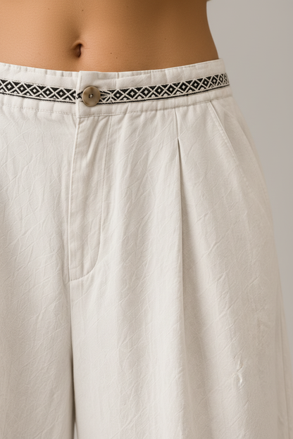 Off White – Detail